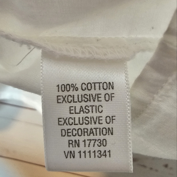 Converse One Star White Sleeveless Ruffle Top - Picture 8 of 11